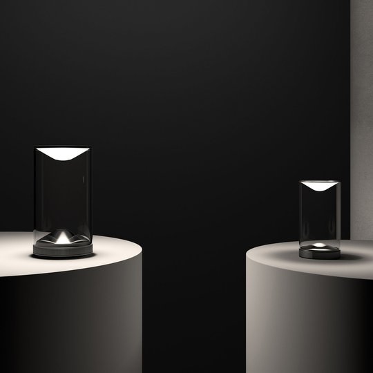 Lumina Eva-LED-pöytälamppu 3000K musta jalka Ø18cm