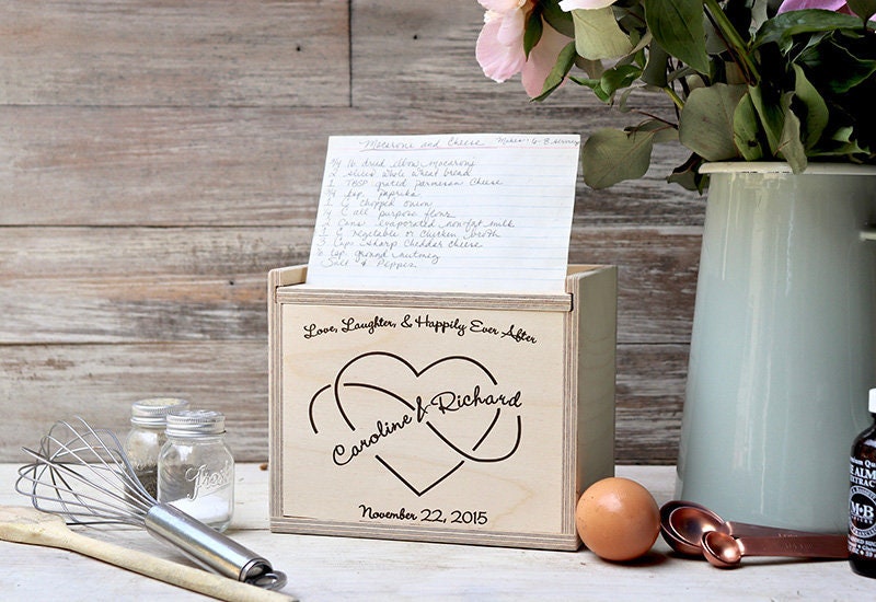 Personalized Recipe Box, Engraved Wedding Gift, Wooden Housewarming Gift, Custom Gift21004-Rb02-054