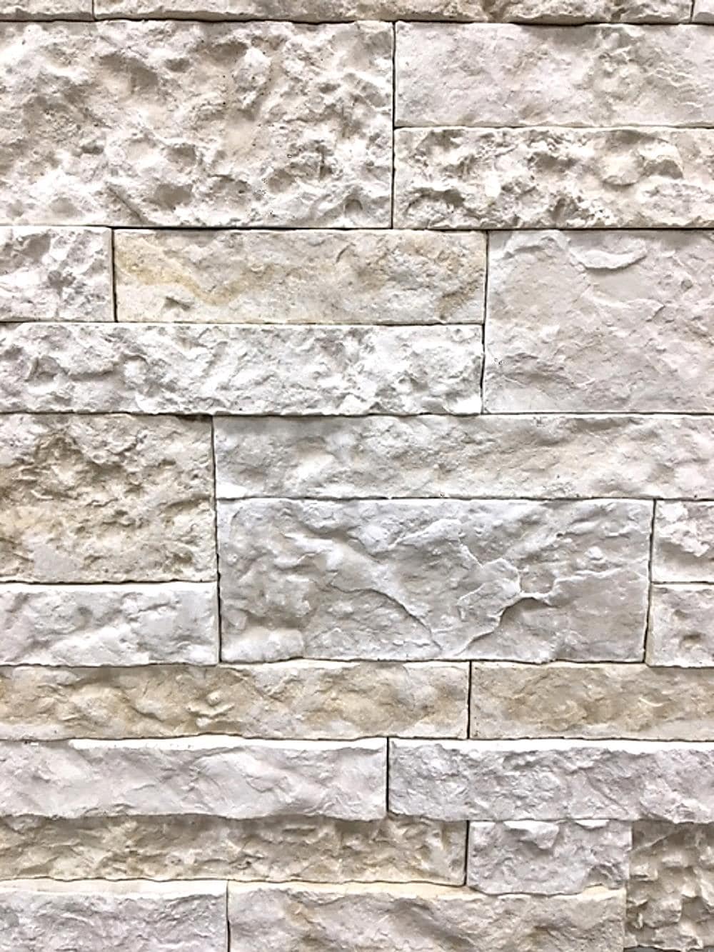 AirStone Birch Bluff Primary Wall Stone 8-sq ft Birch Bluff Blend Faux Stone Veneer in Off-White | BBPS