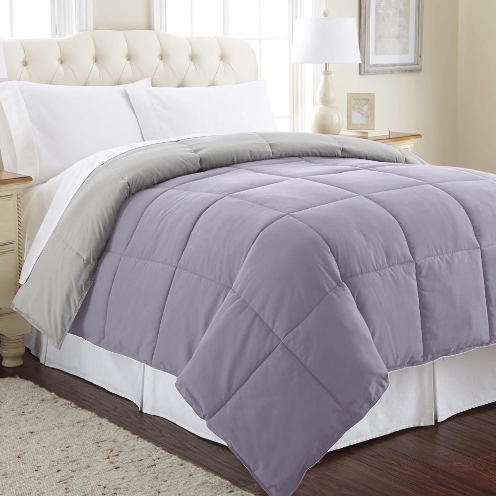 Amrapur Overseas Reversible down alternative comforter Multi Solid Reversible King Comforter (Blend with Polyester Fill) | 2DWNCMFG-AMS-KG