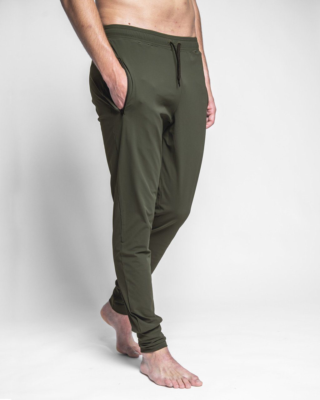 M's Yed Jogger Sports Pants - Recycled Polyamide, Army / S