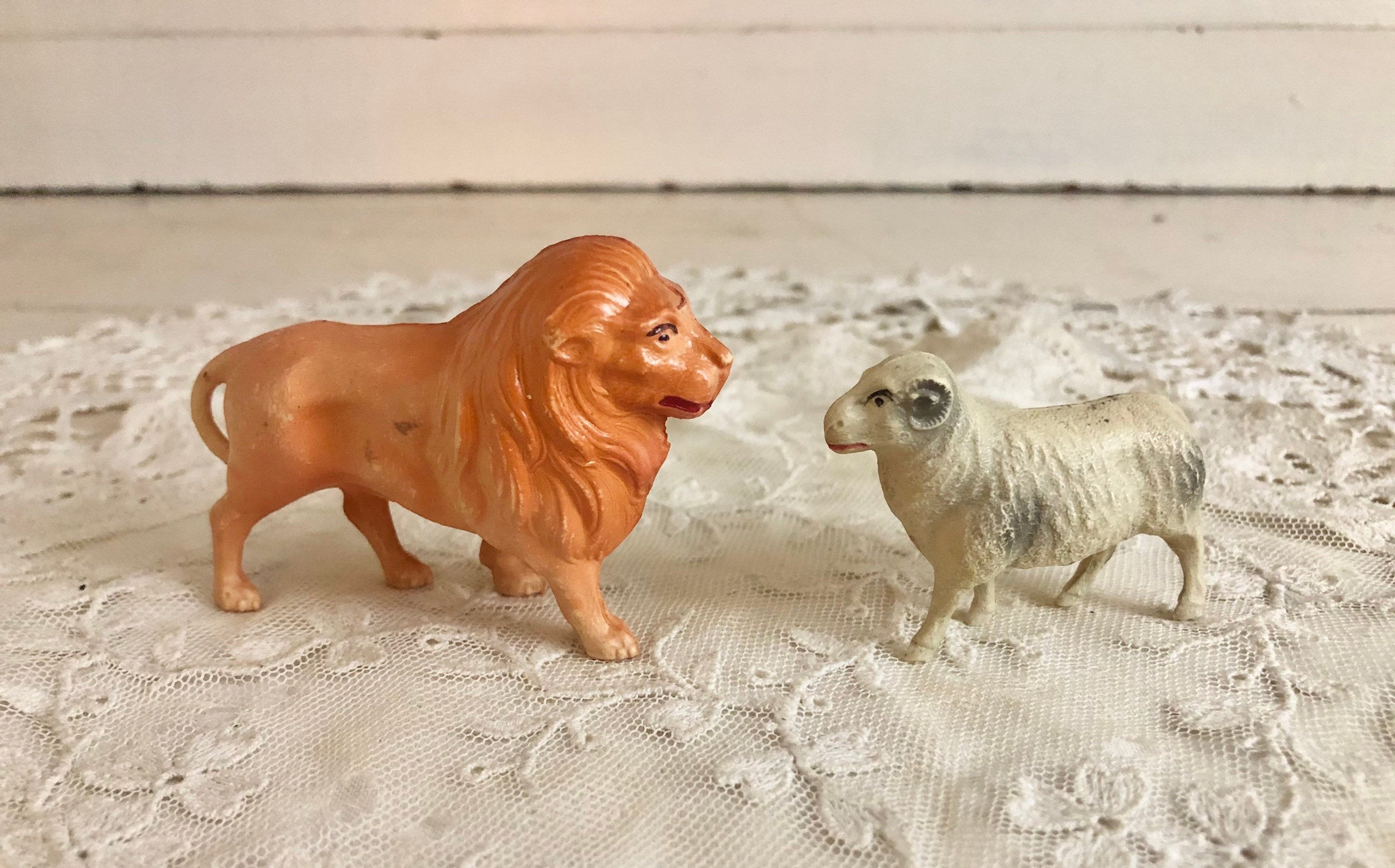 Lion & Lamb Antique Celluloid Animal Toys