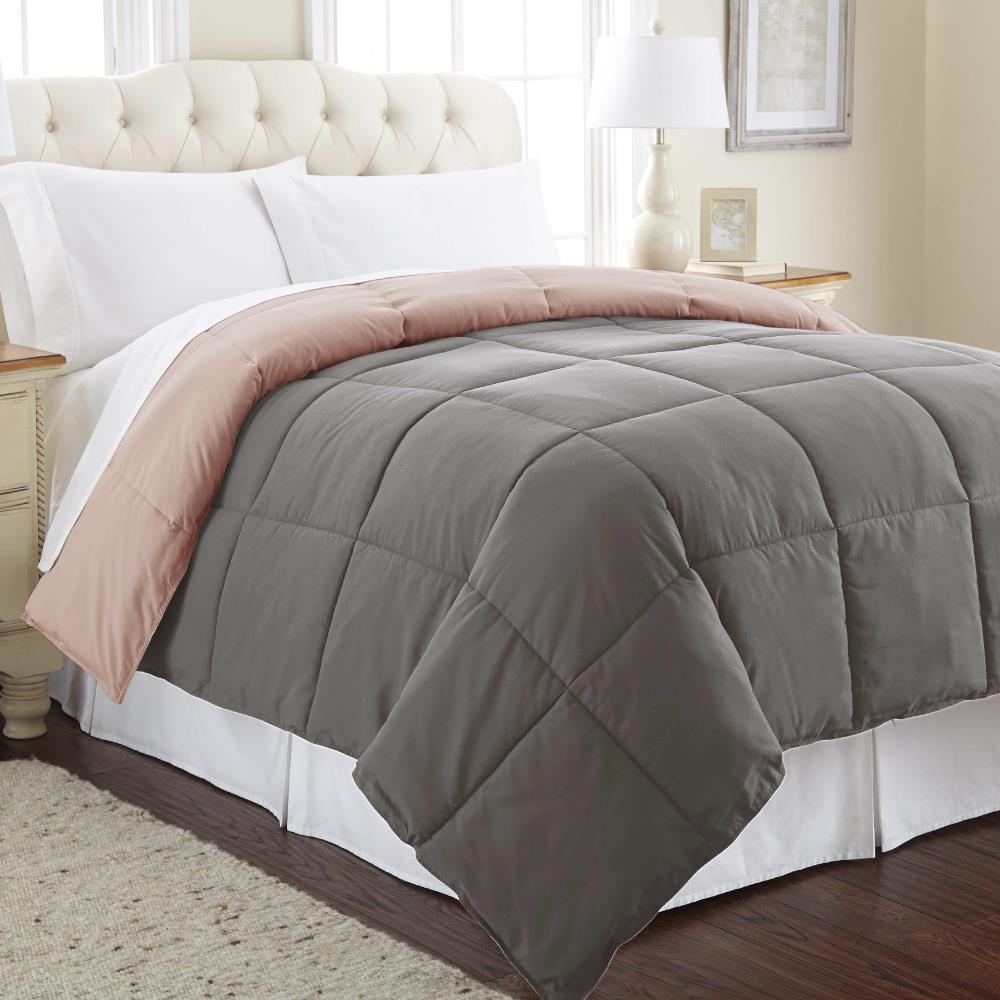 Amrapur Overseas Reversible down alternative comforter Multi Solid Reversible Queen Comforter (Blend with Polyester Fill) | 2DWNCMFG-CMR-QN