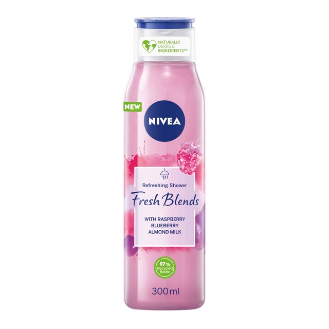 NIVEA Fresh Blends Natural Raspberry Blueberry & Almond Milk Body Wash