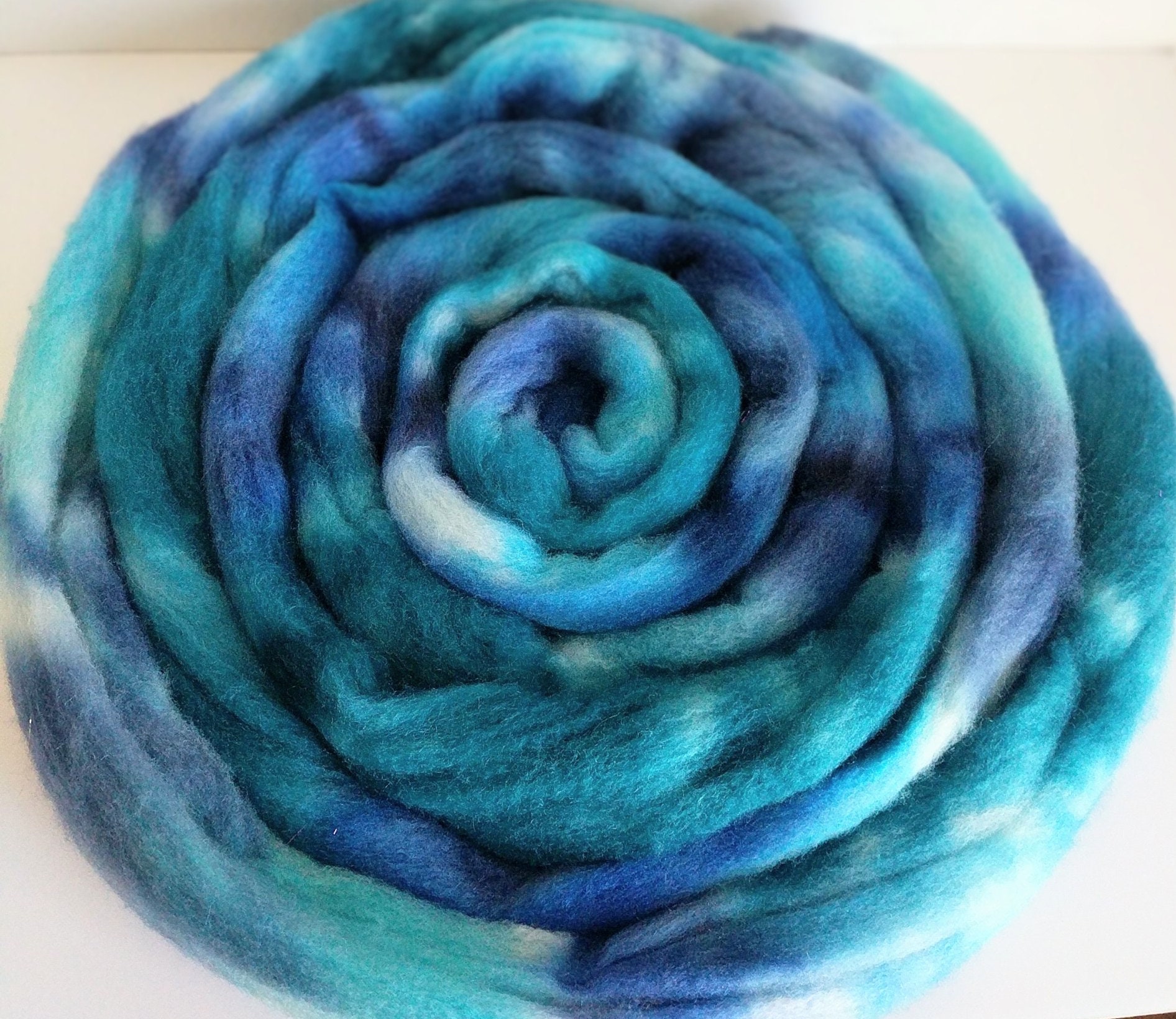 Bfl Silk Blend Roving, Hand Dyed Spinning Wool, Felting Art Yarn Material, 75-25, 4 Oz Braid