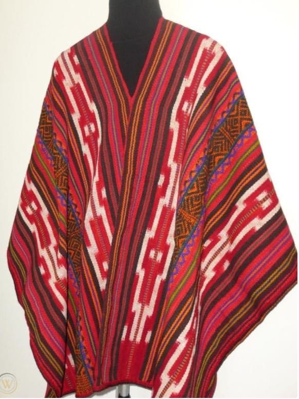 Peruvian Poncho Traditional Wool Blend Rainbow Red, Shamans Poncho Aguayo, Shawl Ethnic, Unisex Wool, Bohemian