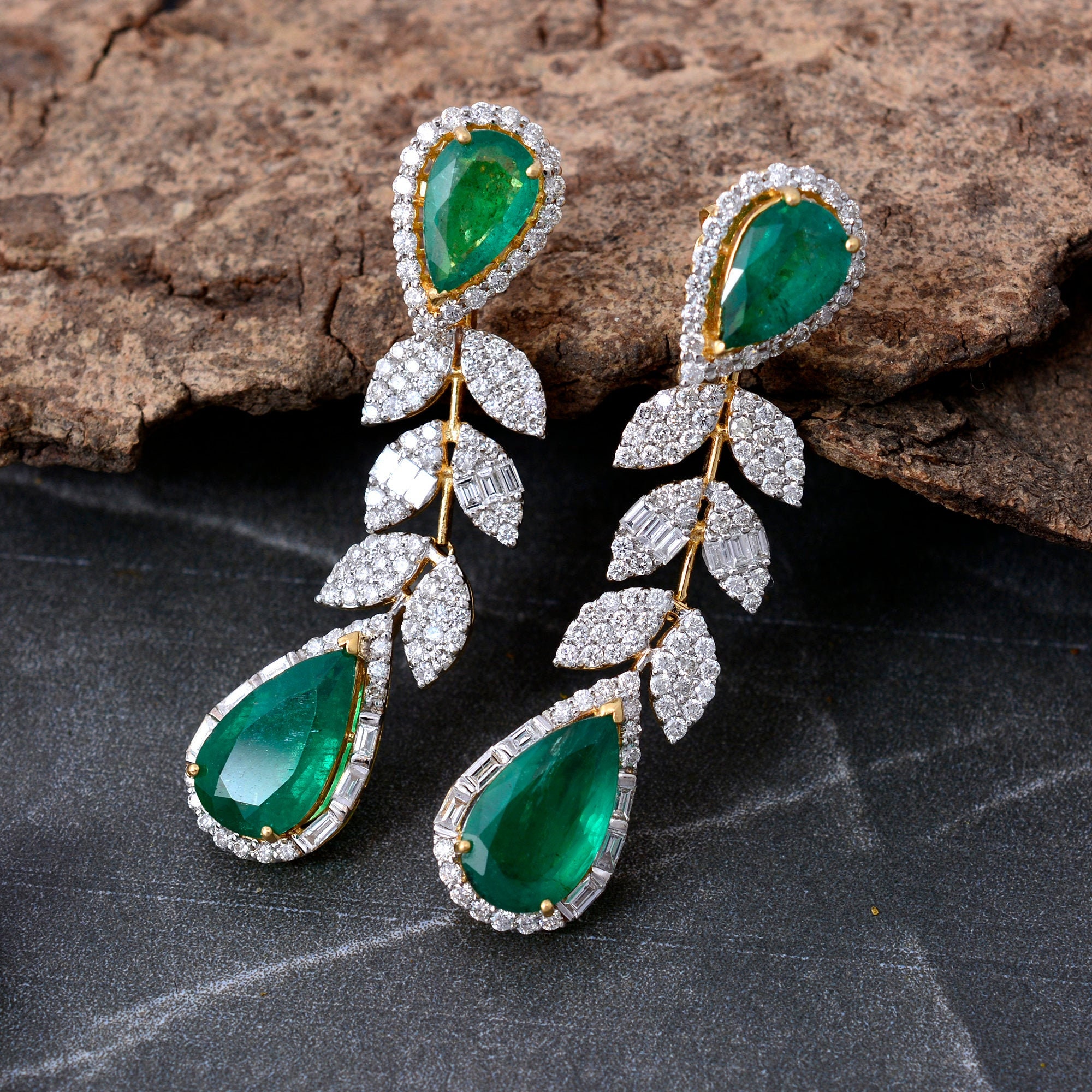 14K Yellow Gold Stud Earrings, Emerald Tassel Earring, Green Emerald With Pear Diamond, Chain Drop Dangle Earring, Queen Earring