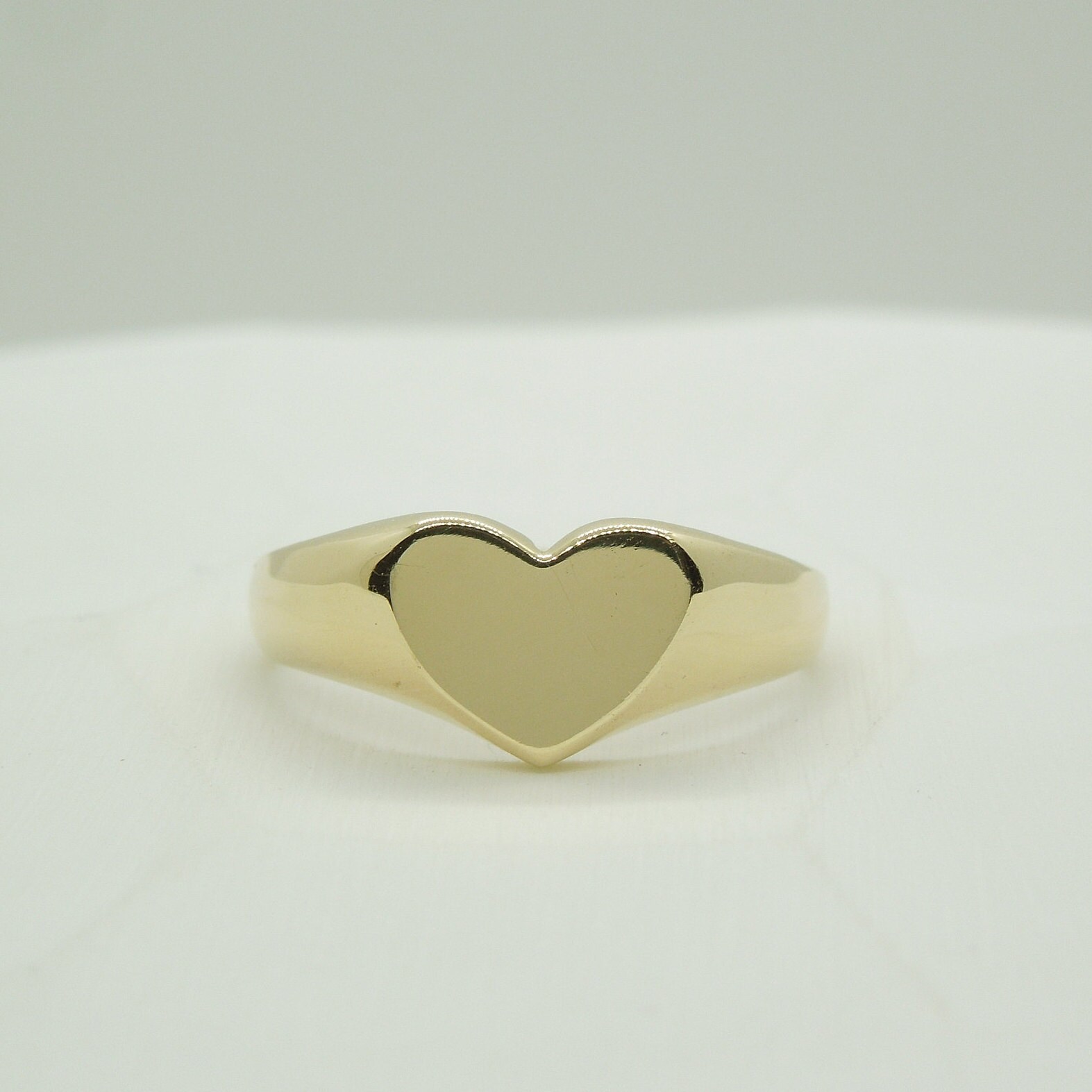 14K Yellow Gold Heart Signet Ring, Engravable Initial Ring