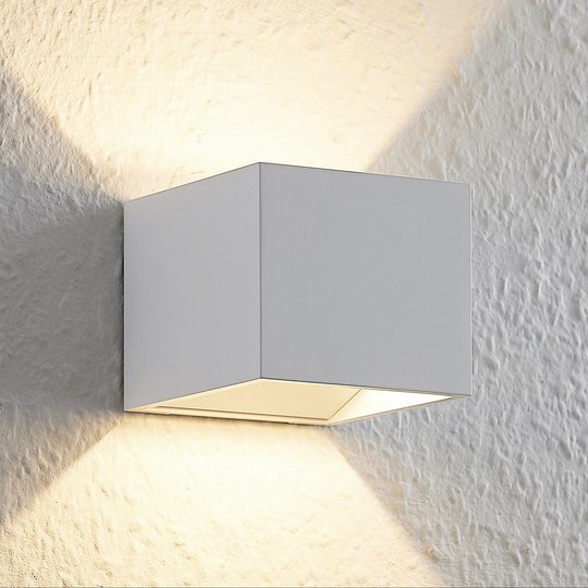 Arcchio Antonin -LED-seinävalaisin, valkoinen