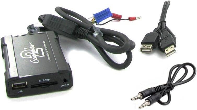 Renault autokohtainen USB AUX 3.5mm adapteri