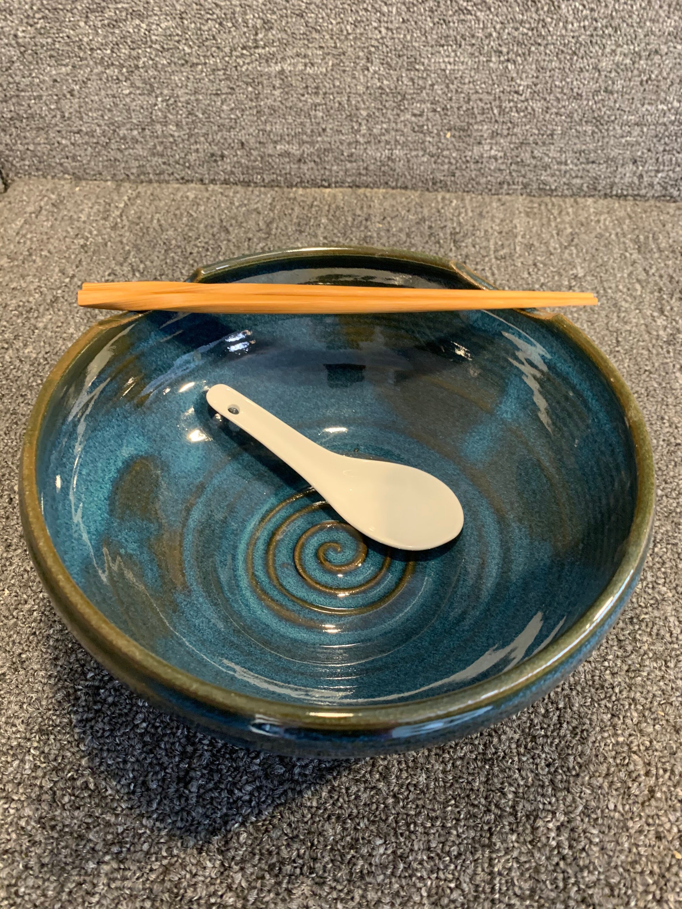 4 Teal Or Greenish Turquoise Ramen Bowls And
