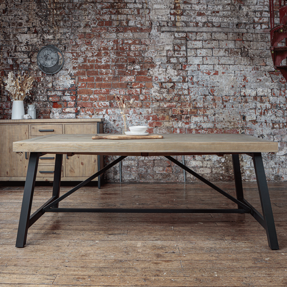 Urban Extendable Dining Table (2m)