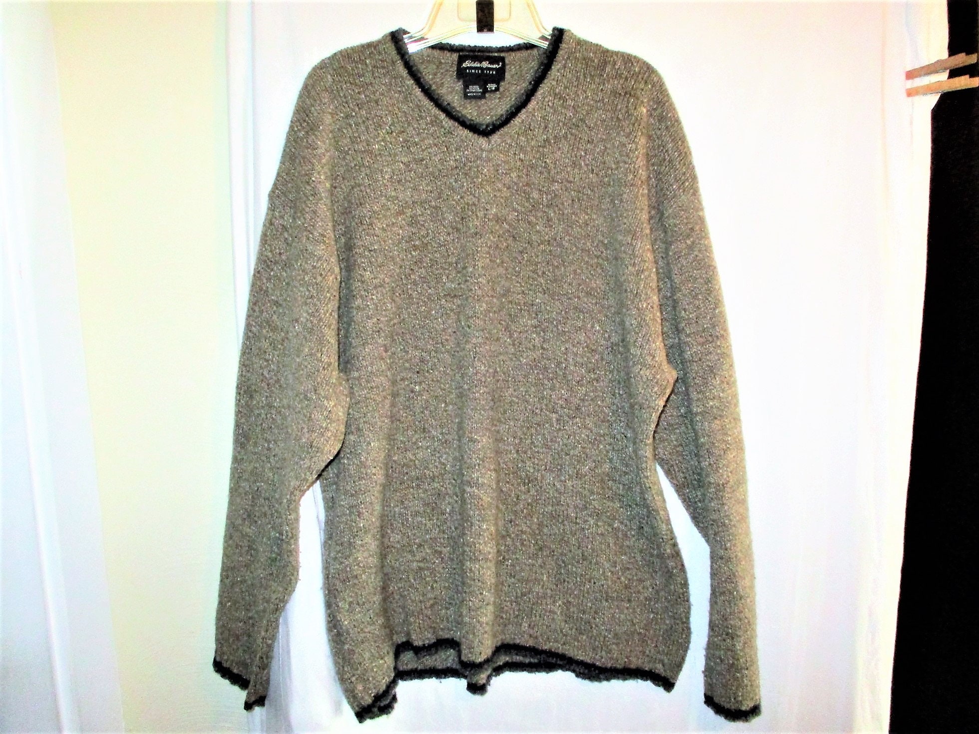 Vintage 90S Eddie Bauer Beige Wool Blend Mens Sweater L Heathered V Neck