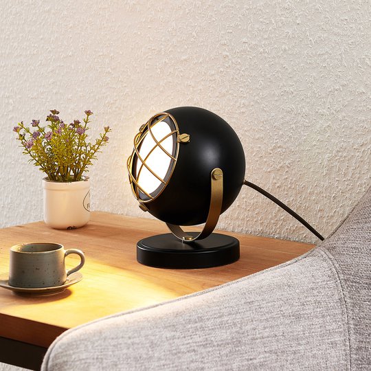 Lindby Dawid -LED-pöytälamppu, kulta