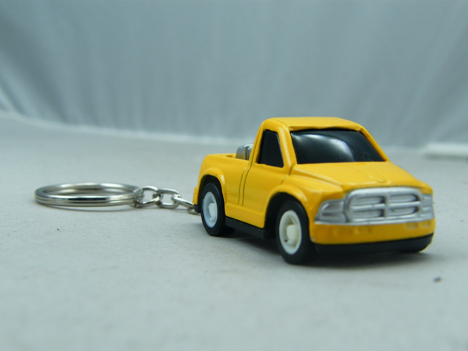 Ram - Free Shipping/Insurance Keychain Dodge 1500 2500 Dad Gift Decor Mopar Or No Car Has Pull Back Action, & Let Go Hemi