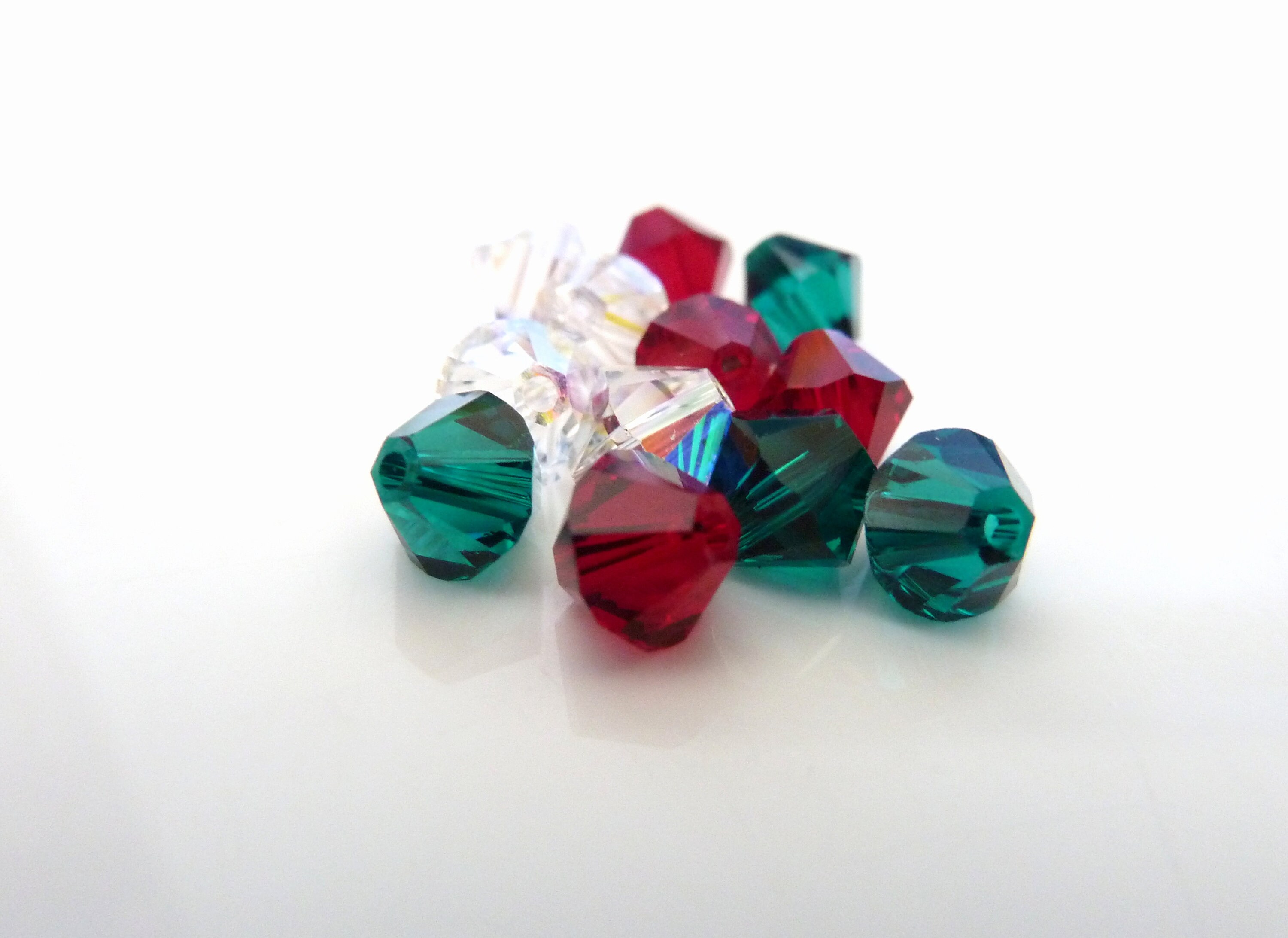 12 Pcs. Swarovski 6mm Christmas Blend Bicone Crystal Beads 5328 - 4 Of Each Color - Xmas Mixed Lot - Loose Crystals Jewelry Making Mix - Xb6B