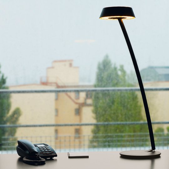 OLIGO Glance LED-pöytälamppu, kaareva, musta