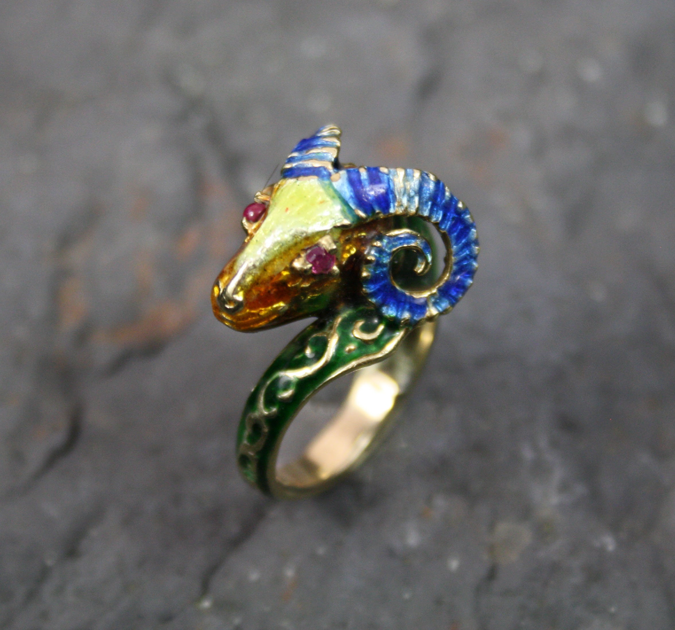 Stunning Enamel Rams Head Ring in The Style Of Lalaounis 14K Yellow Gold - Dk353