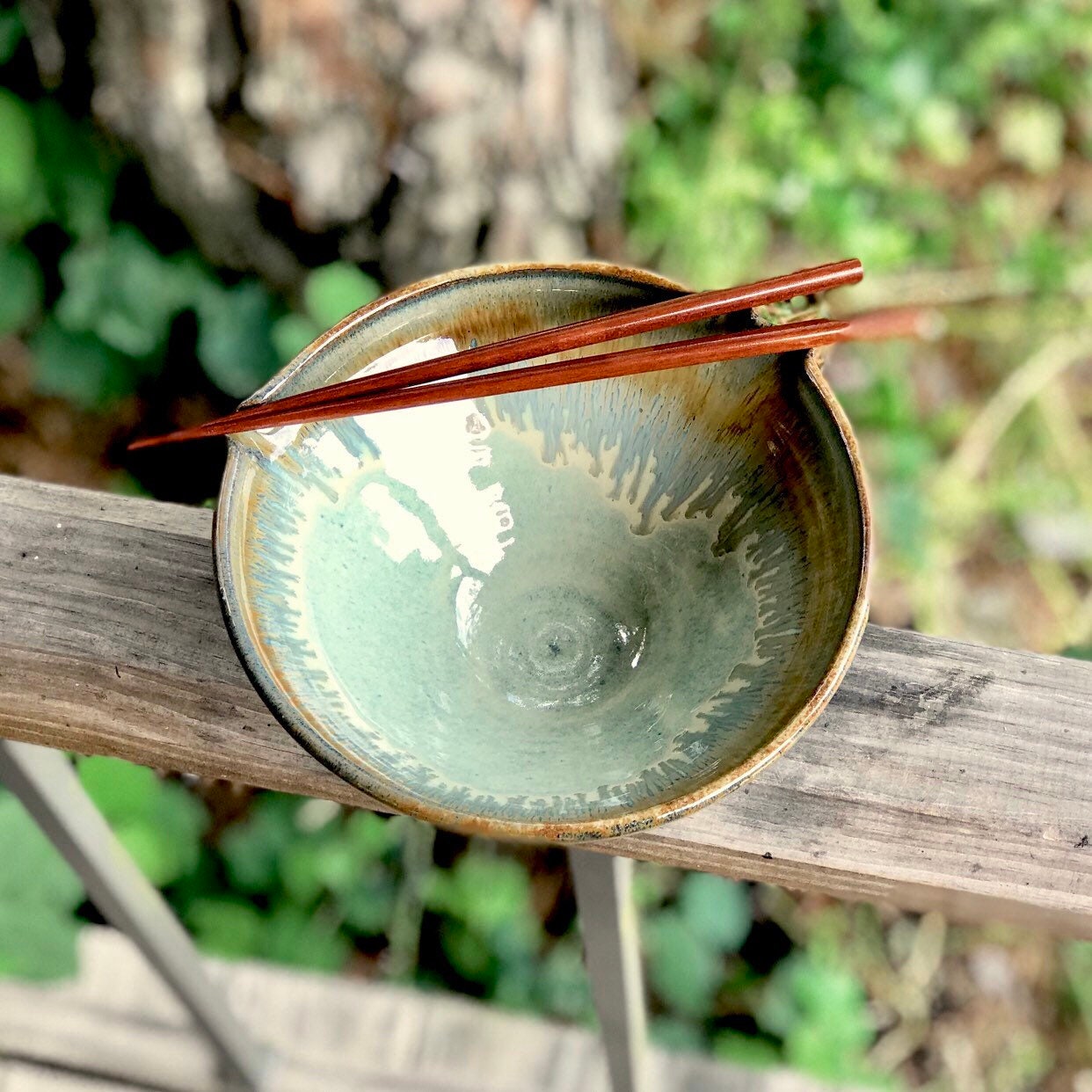 Chopstick Holder Bowl in Patina Glaze. Wheel Thrown Pottery With Built Chopstick Rest // Noodle Rice