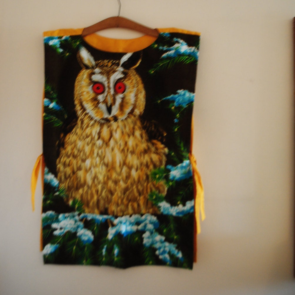 Retro Vintage 70S Hand Made Cotton Blend , Box Style Apron With Large Owl Print. One Size Fits All