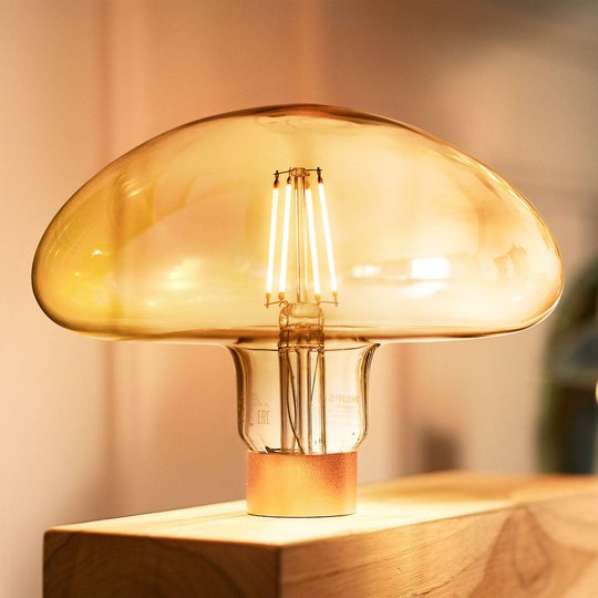 Philips Classic Mushroom gold LED-lamppu E27 5W