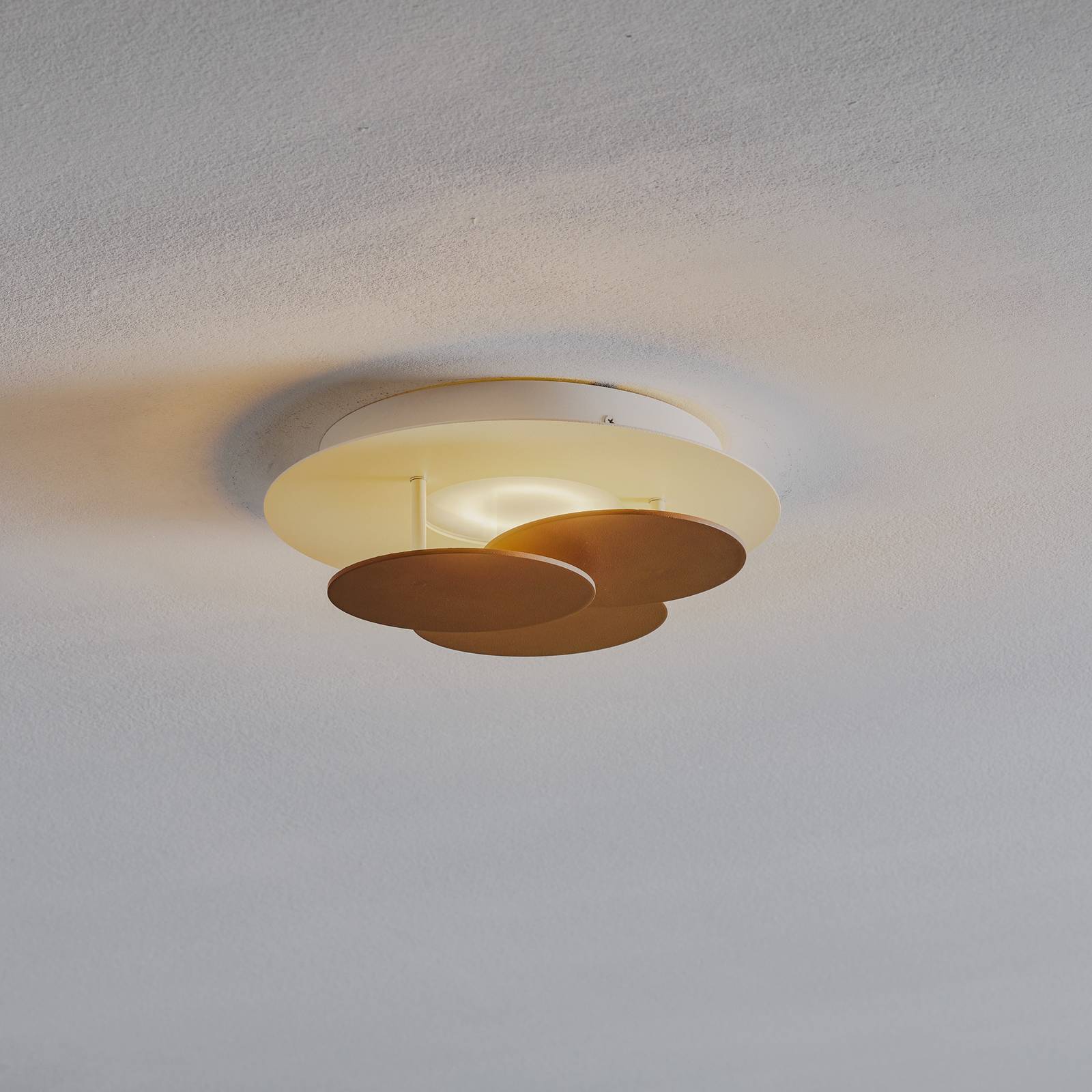Pyöreä harmaanruskea LED-kattovalaisin Nuvola