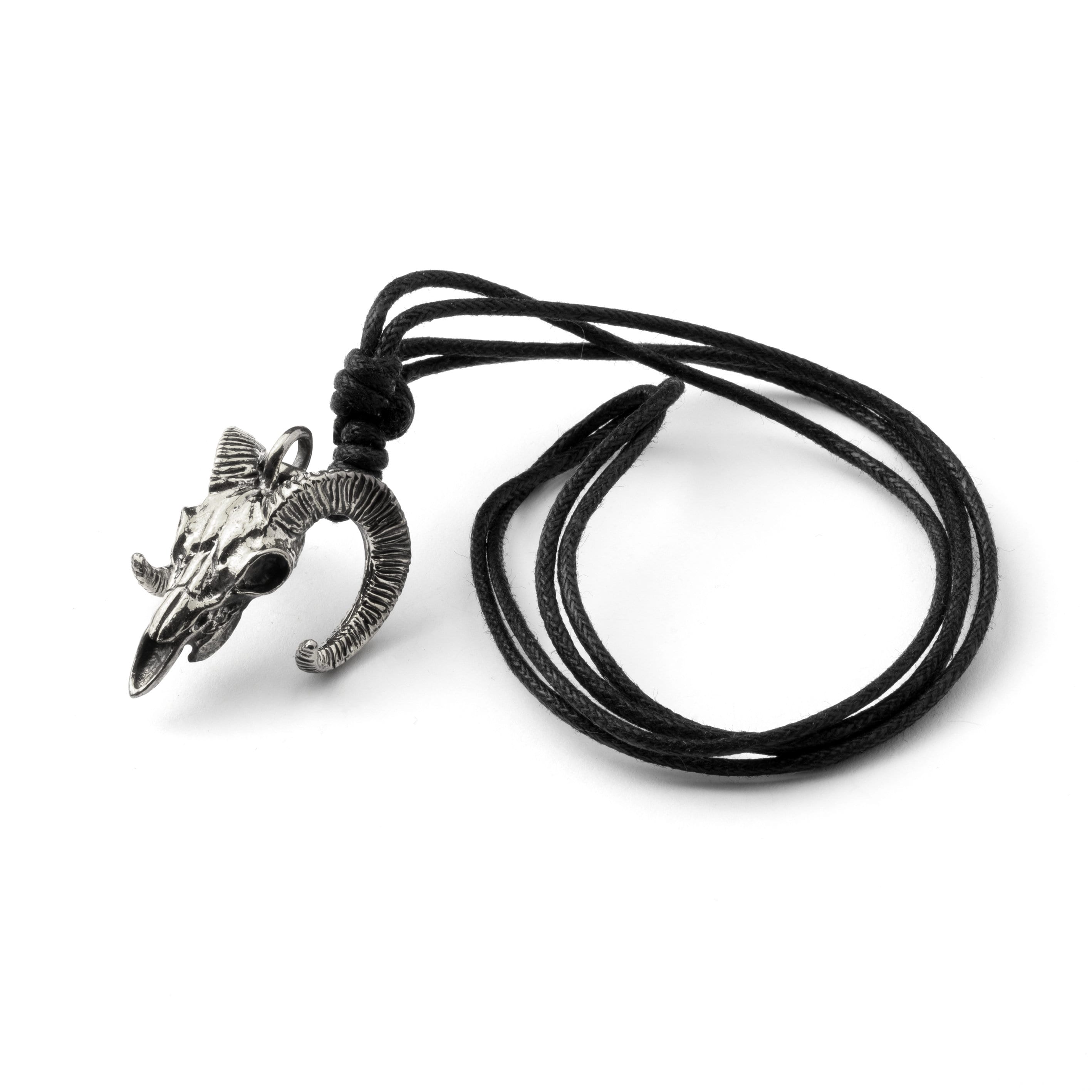 Ram Skull Pandent Necklace Silver Color, Edgy & Unique Design Of Goat Skull Pendant, Unisex Animal Jewelry
