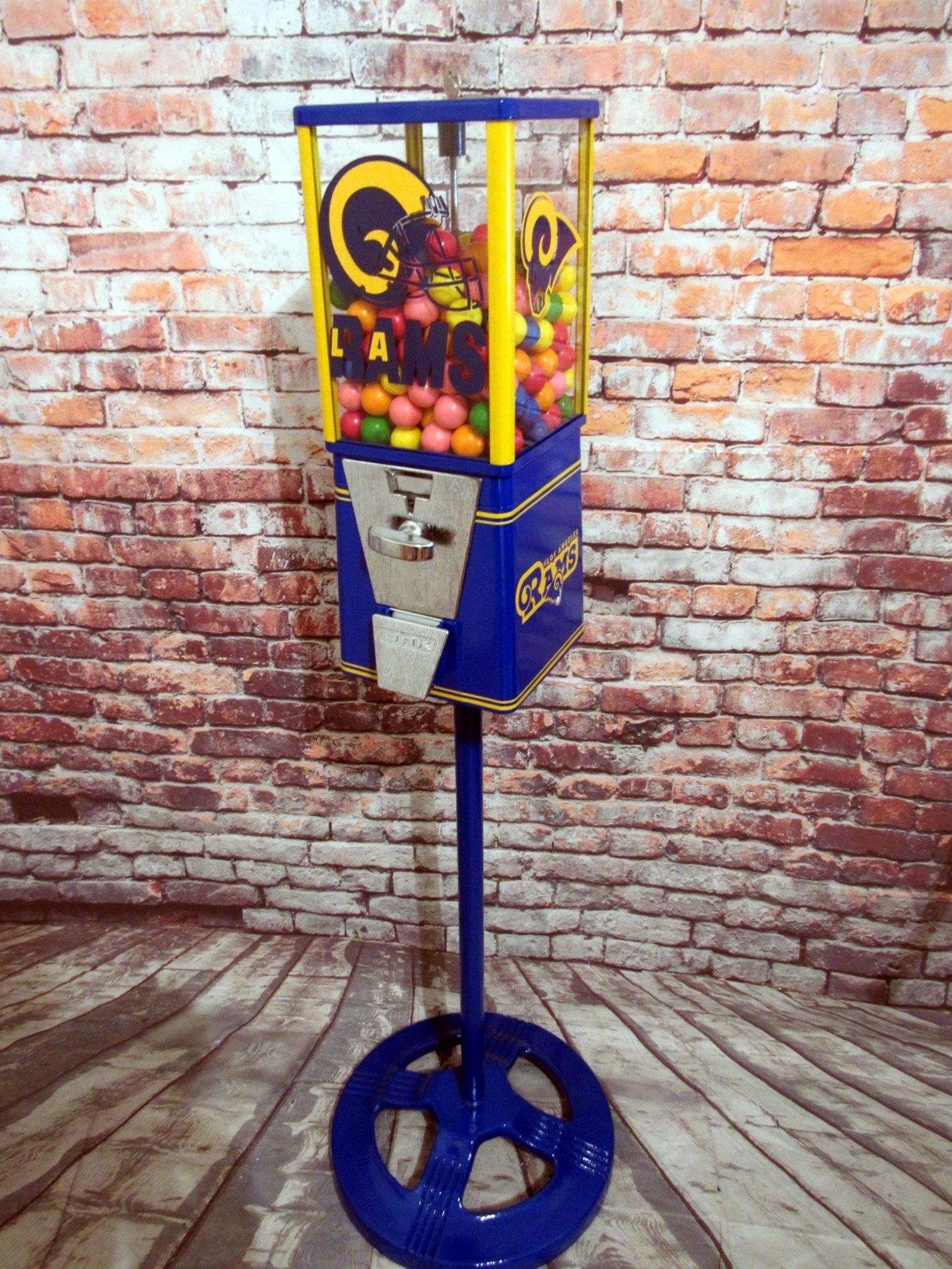 La Rams Inspired Sport Memorabilia Vintage Gumball Machine Gift Man Cave Living Room Decor Football Fan For Home Super Bowl