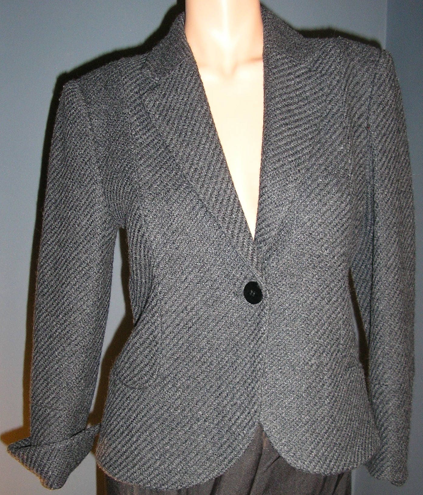 Vintage 90S, Grace Dane Lewis, Wool Blend, Heather Gray, Tweed, Cropped, Jacket, Size 4, Mint, Made in Japan