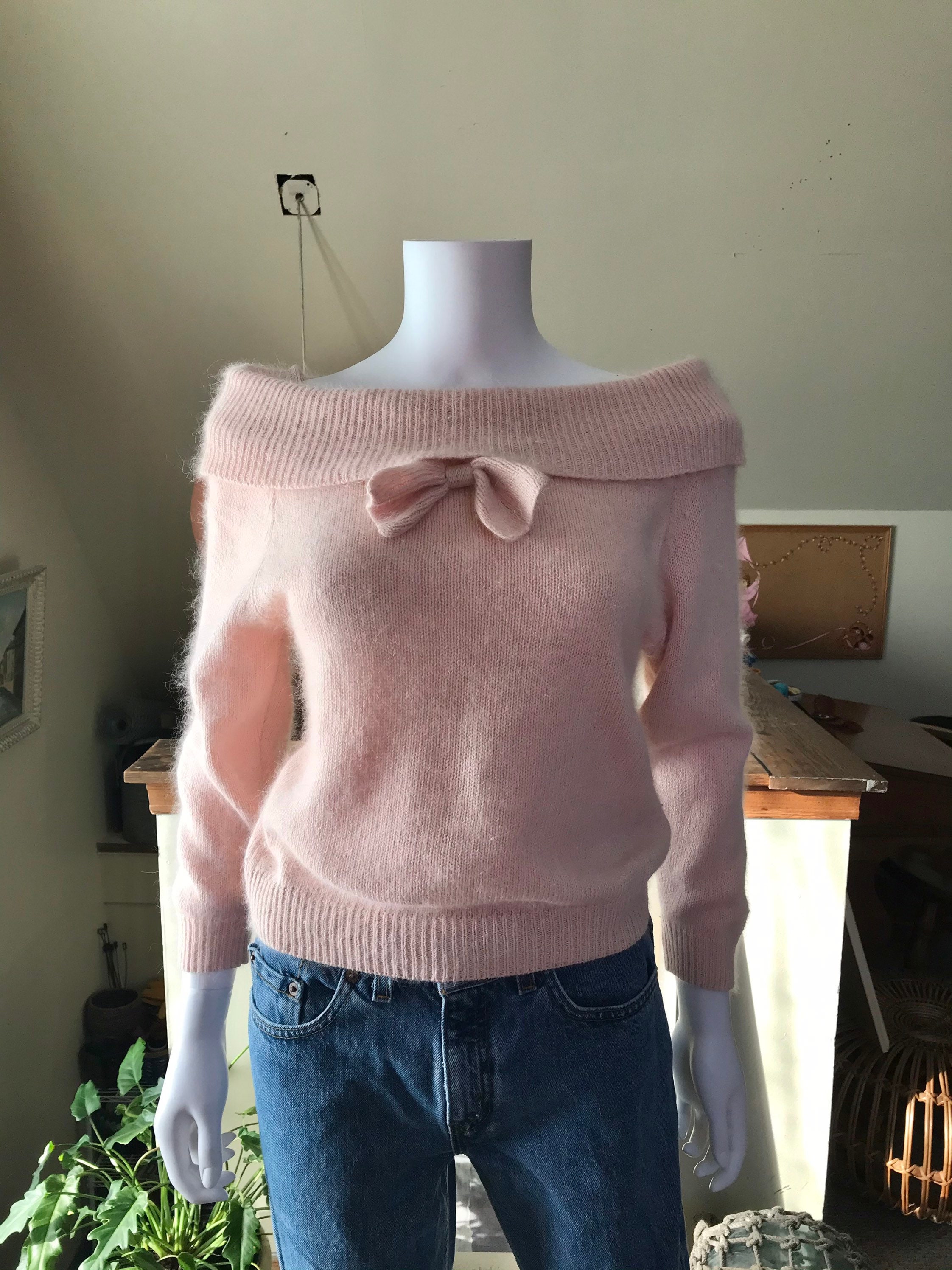 1980's Pale Pink Silk/ Angora Blend Knit Sz S