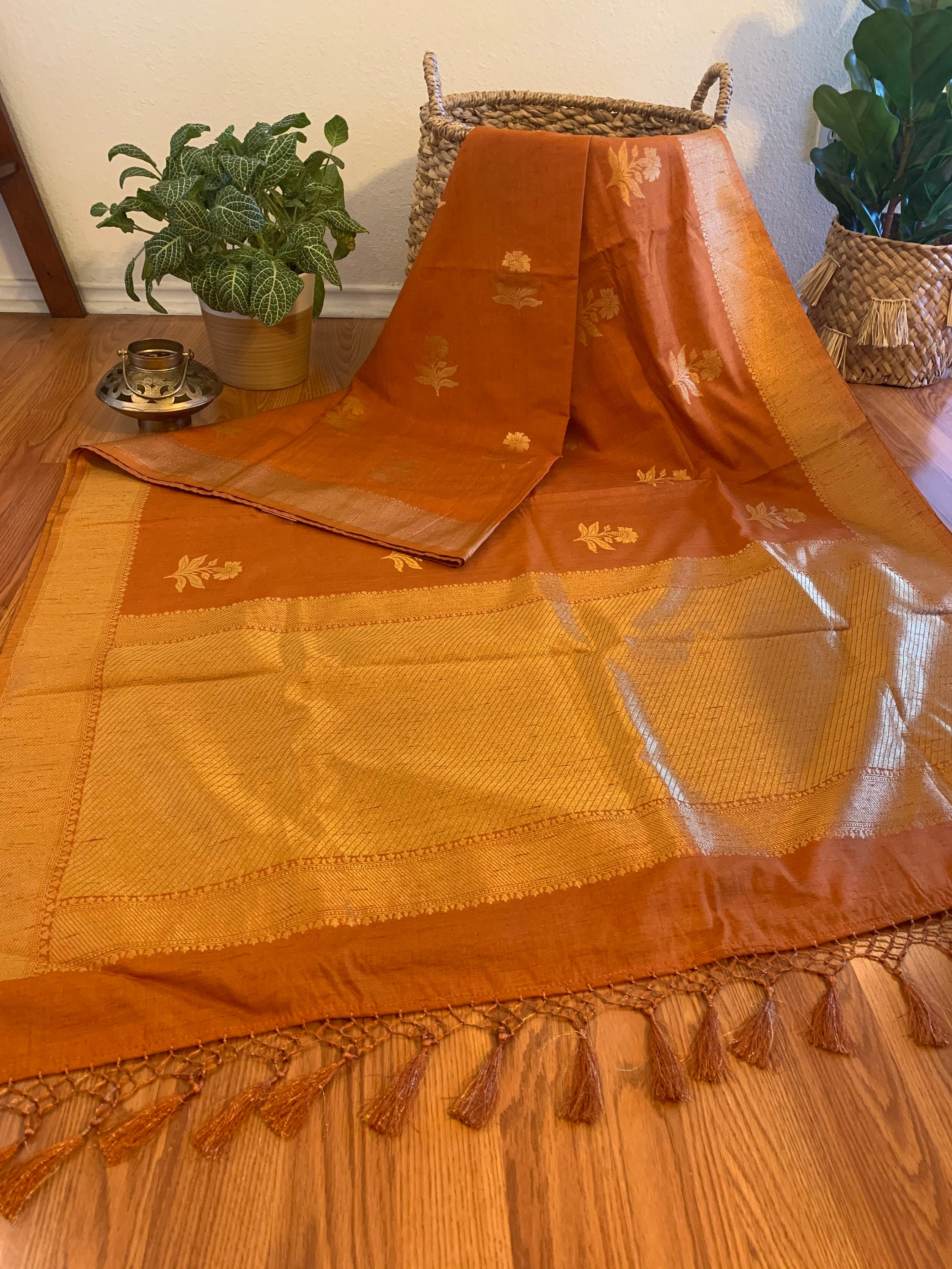 Light Brown Blended Silk Saree With Golden Zari Motif & Palla | Cotton
