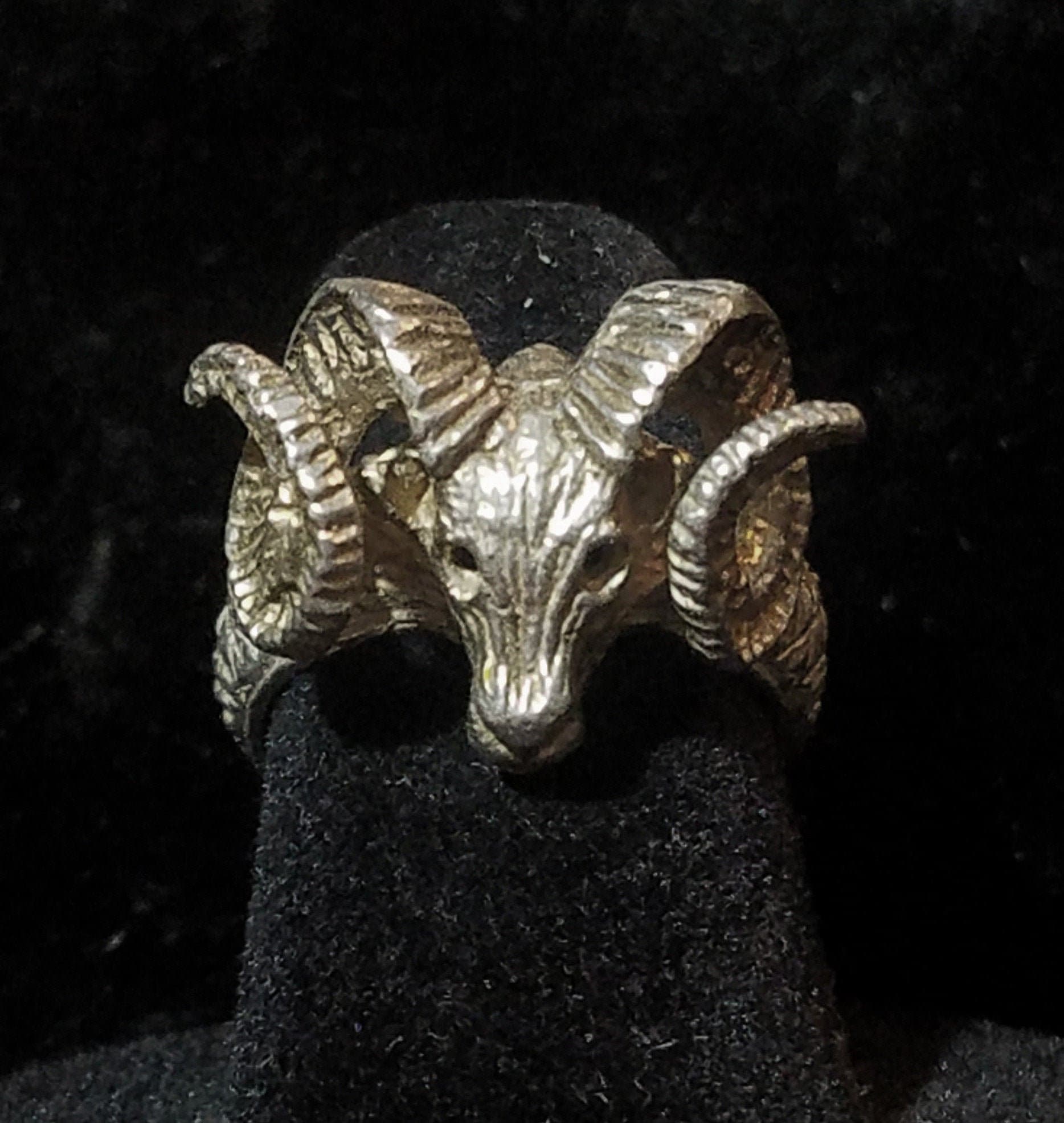 Vintage Sterling Silver Ram's Head Ring, Zodiac Sign Aries Goat Baphomet