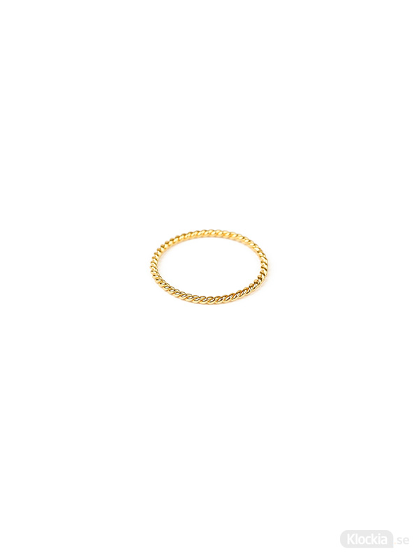 Syster P Ring Tiny Twisted - Guld RG1168