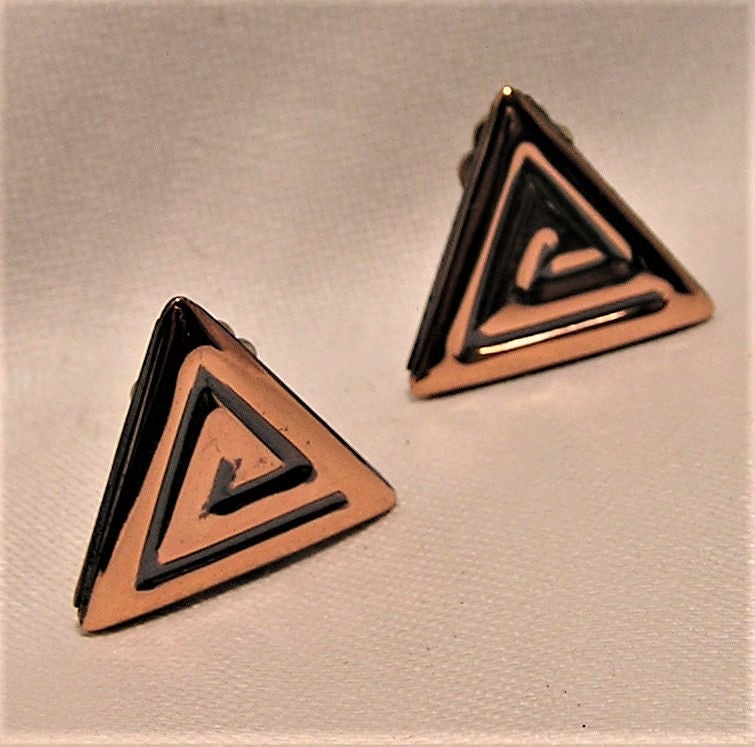 Vintage Rame' Clip On Copper Earrings Still On The Card From 1950S. They Are Triangular & Similar To Renoir. Sides Measure 1 Inch. | D11