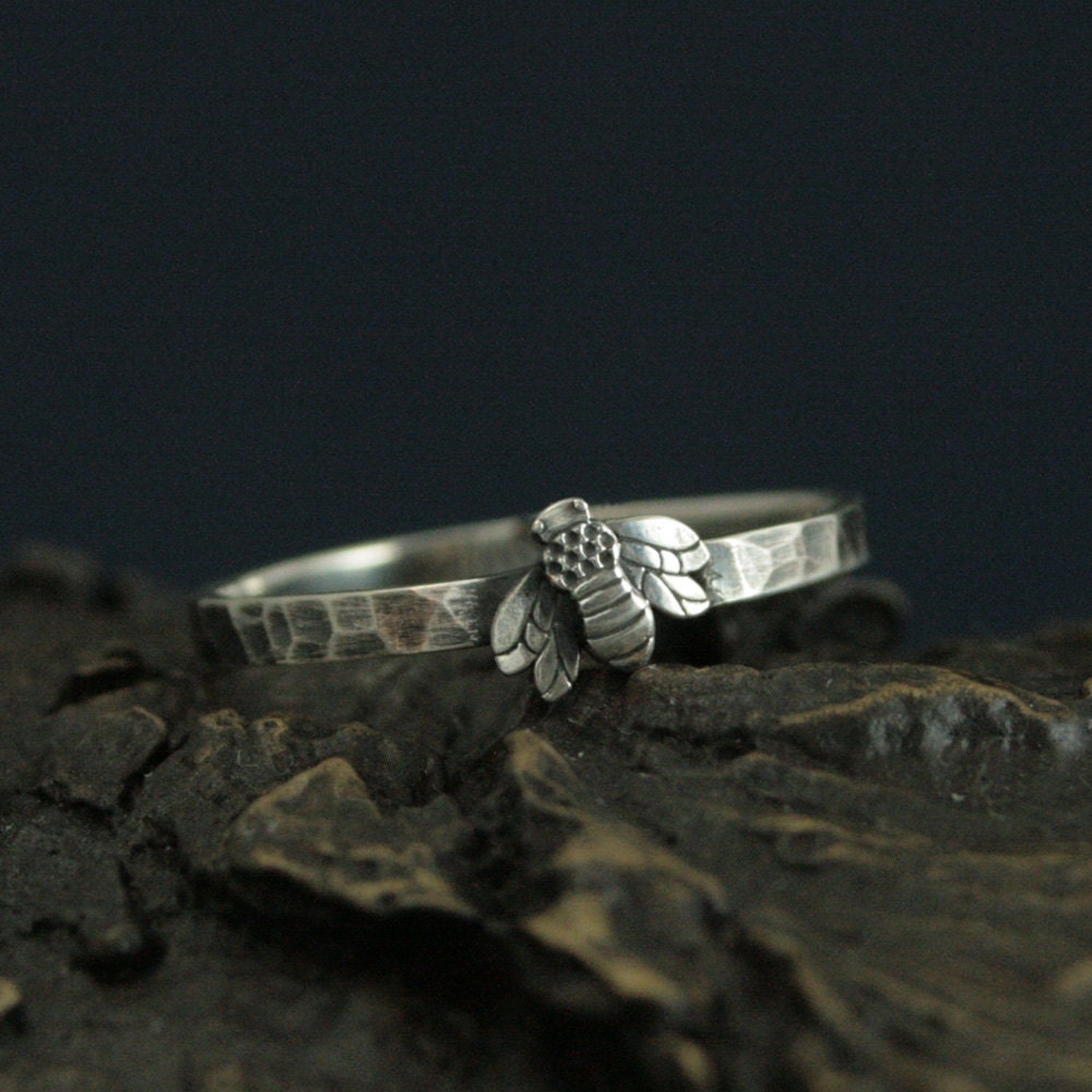 Queen Bee Ringsterling Silver QueenHoney BandBumblebee RingNature Inspired RingHammered & Oxidized BandPromise Ring