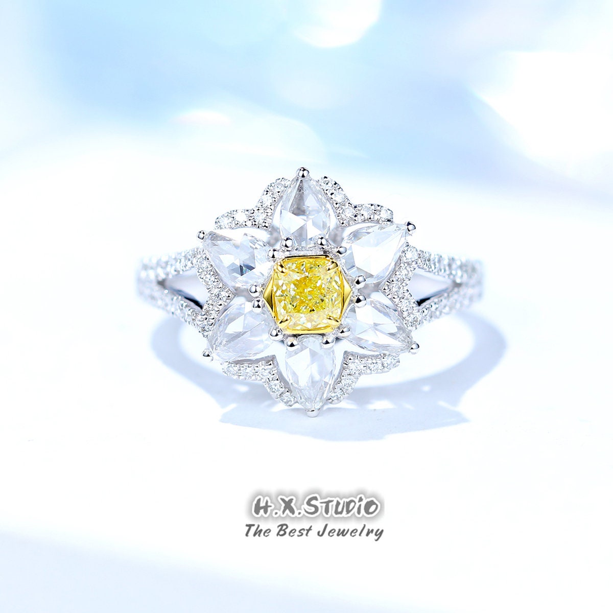 Yellow Diamond Flower Statement Ring in Solid 18K Gold/Custom Fine Jewelry/Personalization Design/Gift For Women & Girls