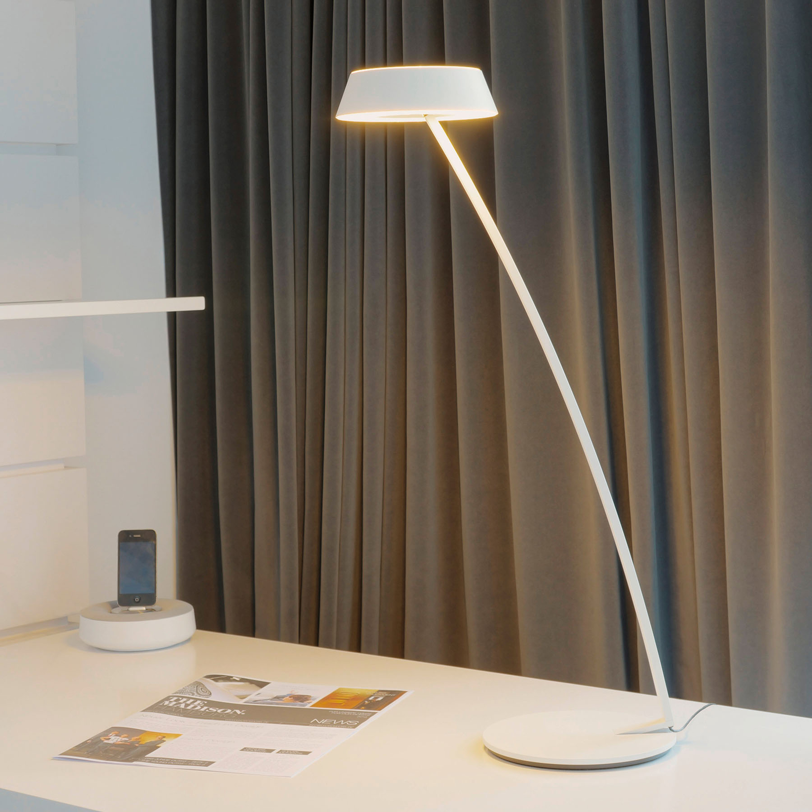 OLIGO Glance LED-pöytälamppu, kaareva, valkoinen