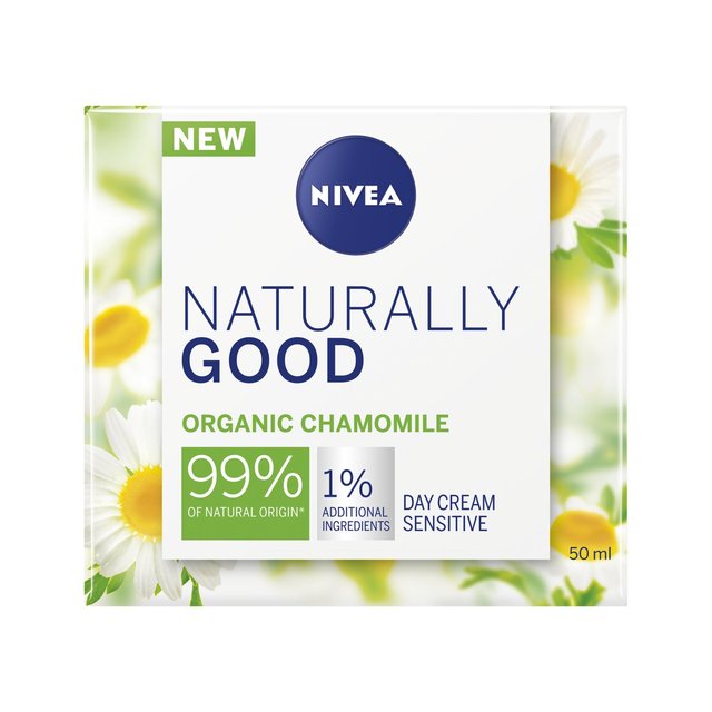 NIVEA Naturally Good 99% Natural Origin Sensitive Day Cream with Camomile