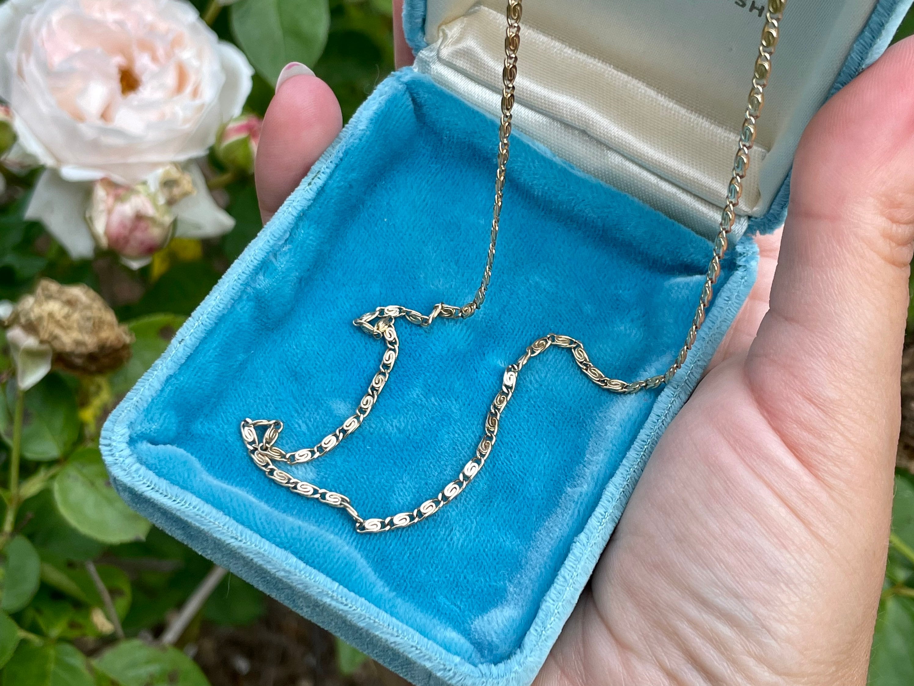 Estate Byzantine Chain in Solid 14K Yellow Gold, 21 Inches Length, Unique & Dainty Gold For Layering, 1990's Era Jewelry