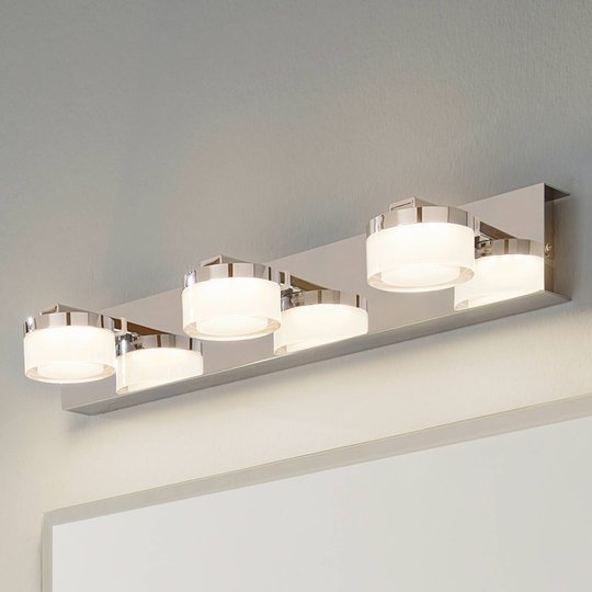 Romendo – kolmilamppuinen LED-peilivalaisin
