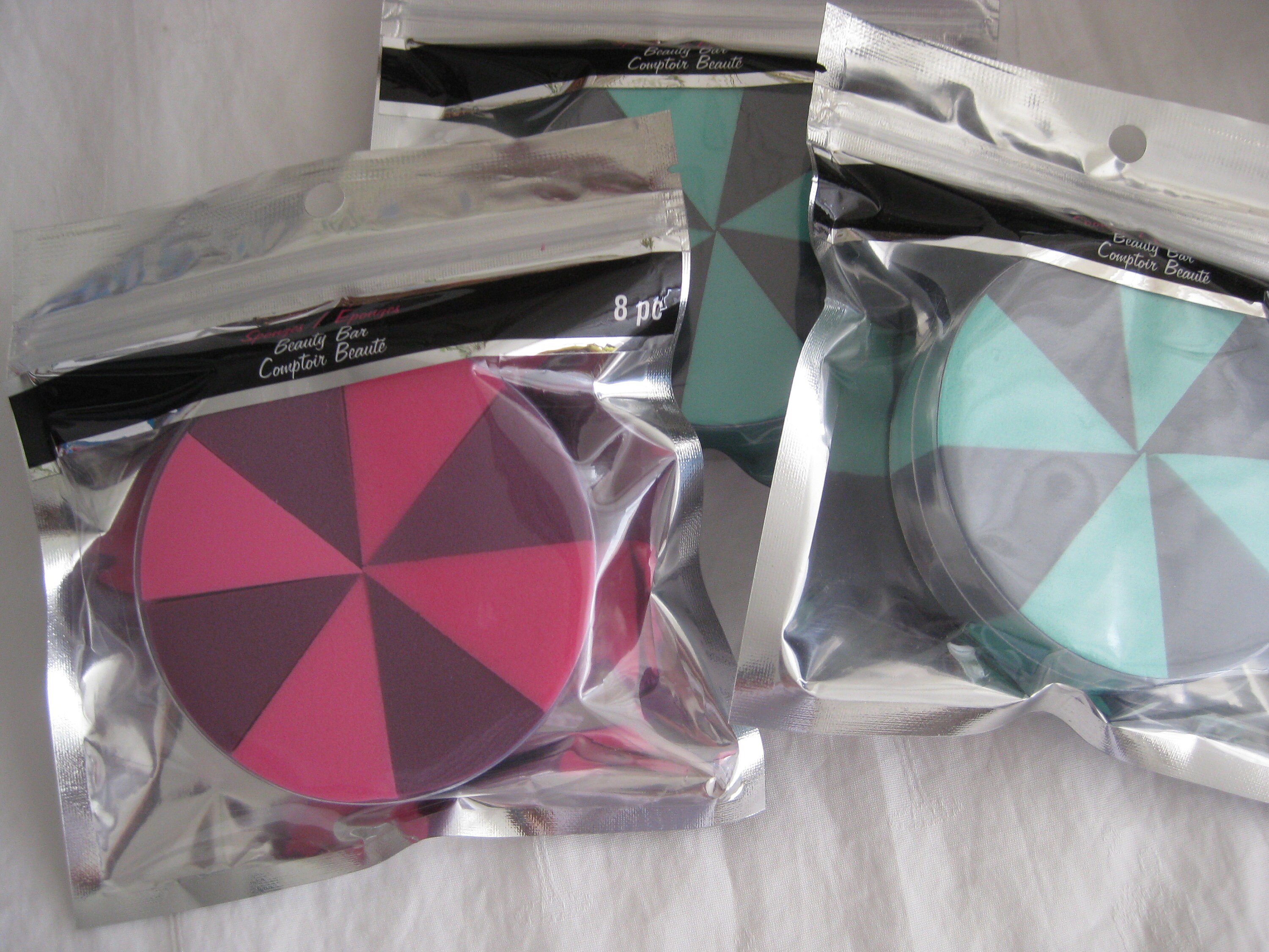 Make Up Blending Sponges, 8 Pcs. 1.5 X 1 1" Triangles. Pink & Purple Or Turquoise & Black."