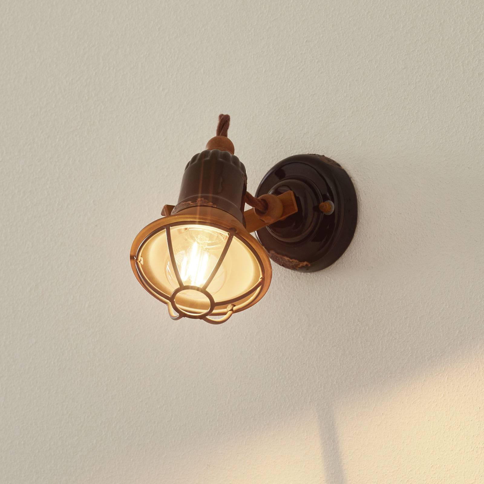 C1675/1-seinälamppu, kori, 1-lamp., musta
