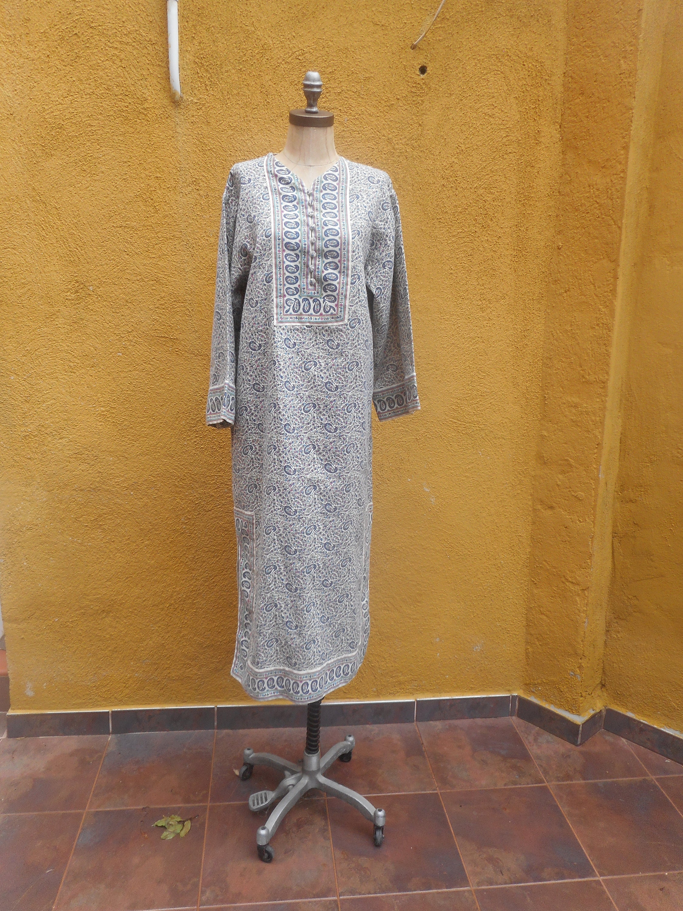 Vintage Paisley Print Wool Blend Kaftan Dress Gown Size Small