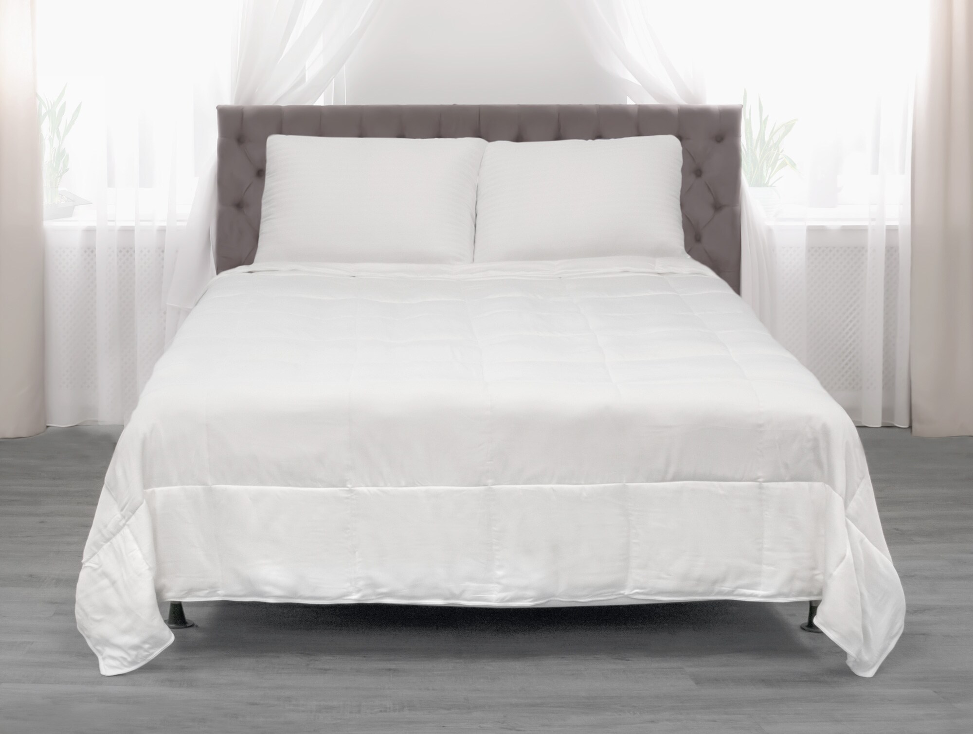 Sleep Solutions by Westex White Solid Queen Comforter (Blend with Down Alternative Fill) | 299226