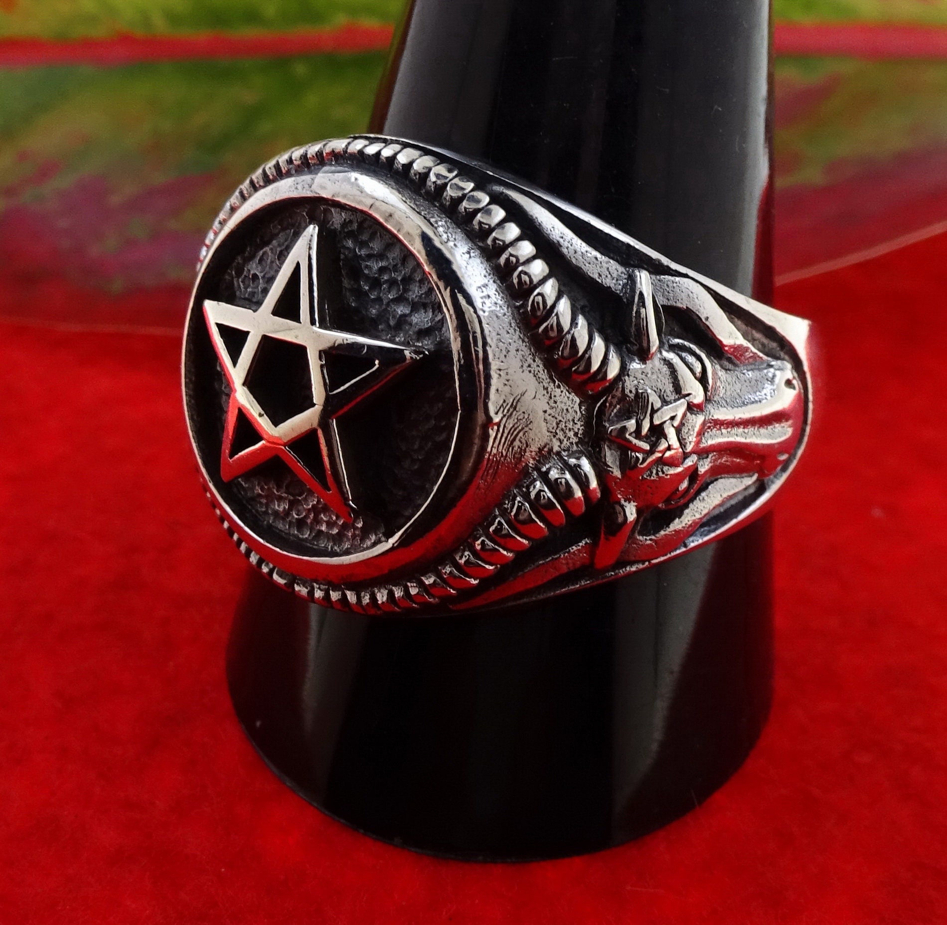 Inverted Pentagram Ram's Head Ring Satan Wicca Pagan Occult 925 Silver