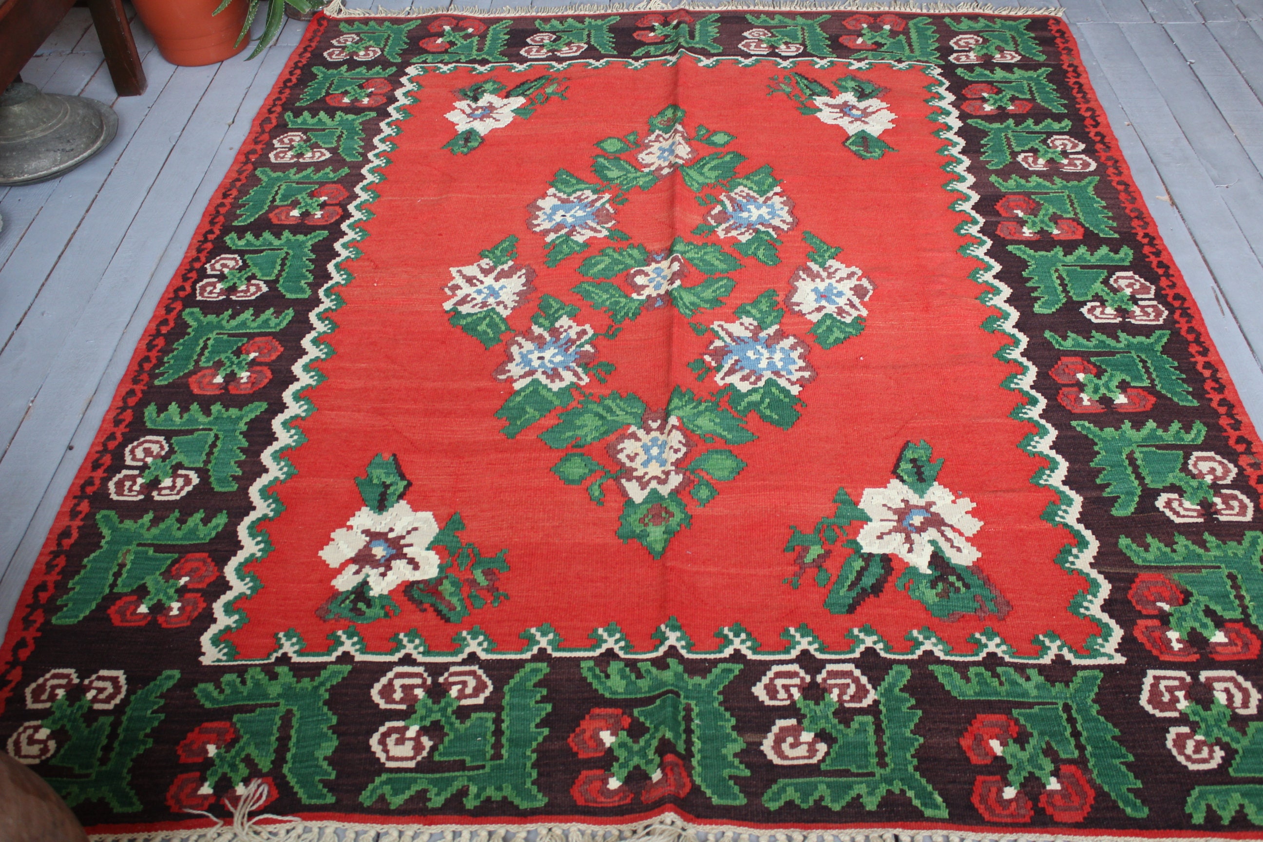 5'6x6'6 Vintage Bohemian Ethnic Handwoven Wool Red Area Floral Kilim Rug"