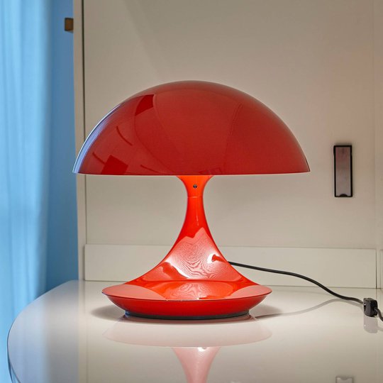 Martinelli Luce Cobra -retro-pöytälamppu, punainen