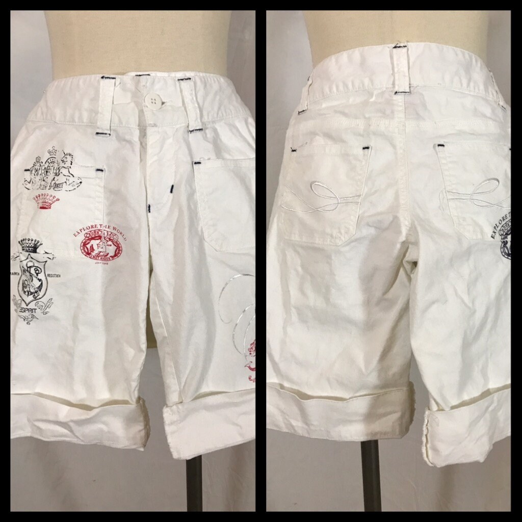 Esprit Kids White Cotton Blend Shorts With Explore The World Red, Blue & Silver Nautical Royal Stamps Bermuda Length - Size Youth 14"