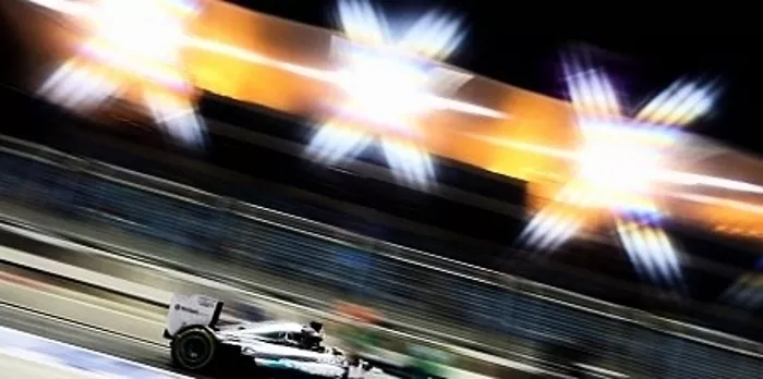 Dyrt betyder ikke godt. 5 biler fra Lewis Hamiltons garage