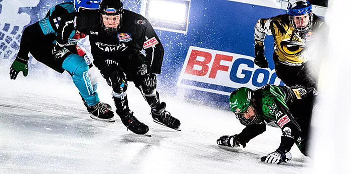 Ice Cross Downhill Universe: Os esportes mais selvagens no gelo